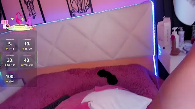 Snapshot of veronica_hill_ chatting on 18, 11, 2025 veronica hill online show from 18, 11, 2025