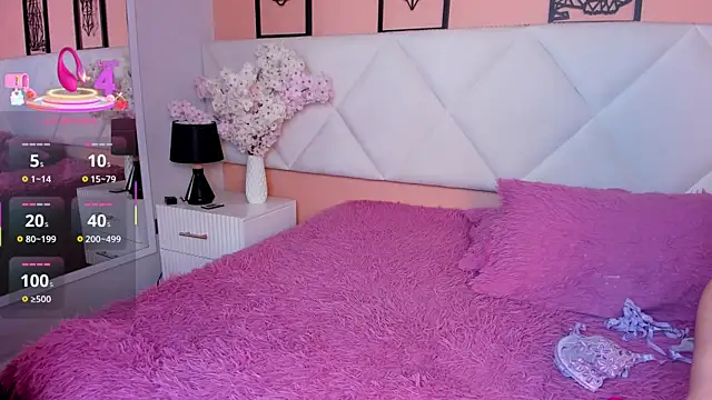 Snapshot of veronica_hill_ chatting on 19, 11, 2025 veronica hill online show from 19, 11, 2025