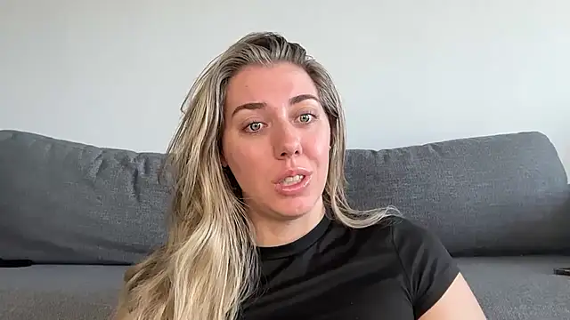 louiseberkeley online show from 3, 4, 2026