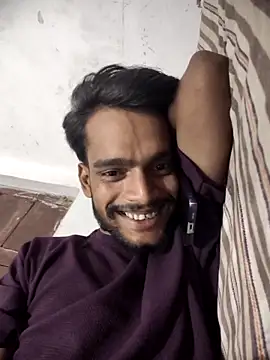 Snapshot of yashuuuu021 chatting on 9, 9, 2025 yashuuuu021 online show from 9, 9, 2025