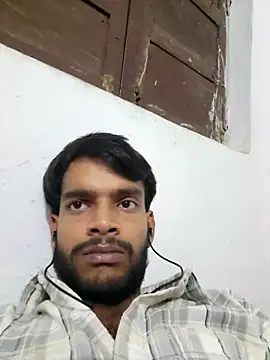 Snapshot of yashuuuu021 chatting on 18, 9, 2025 yashuuuu021 online show from 18, 9, 2025