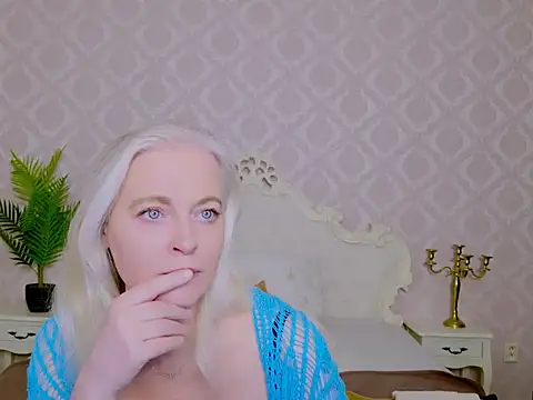 Snapshot of Anais_Janson chatting on 25, 4, 2026 Anais Janson online show from 25, 4, 2026