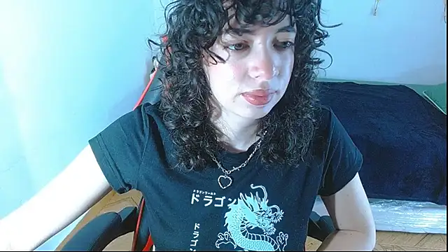Snapshot of sajecrismaa chatting on 13, 5, 2026 sajecrismaa online show from 13, 5, 2026