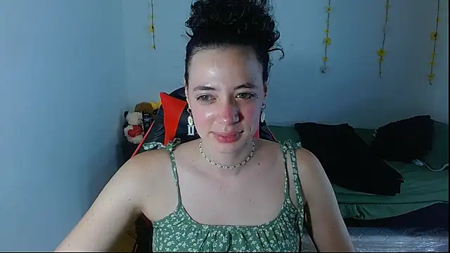 Snapshot of sajecrismaa chatting on 1, 6, 2026 sajecrismaa online show from 1, 6, 2026