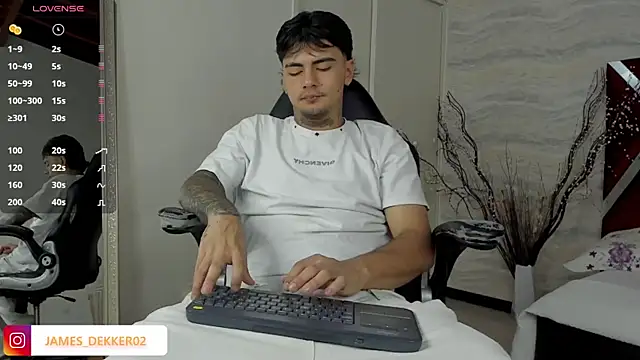 JamesDeker online show from 20, 10, 2025