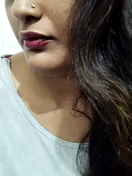 Cute pinkii online show from 23, 11, 2025