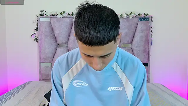 lana and liam  online show from 8, 11, 2025