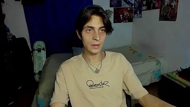 Snapshot of golden_ryyan chatting on 16, 3, 2026 golden ryyan online show from 16, 3, 2026