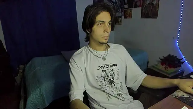 Snapshot of golden_ryyan chatting on 22, 4, 2026 golden ryyan online show from 22, 4, 2026