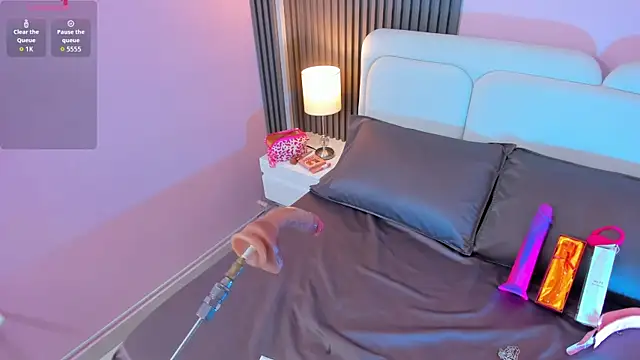 Clawdeen  wolf online show from 13, 11, 2025