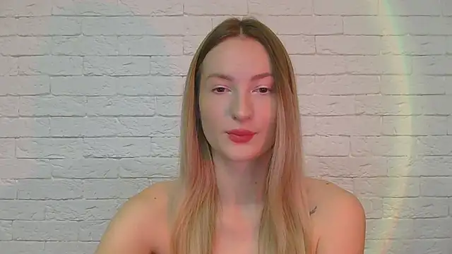 Snapshot of Alice_Sweet_01 chatting on 22, 11, 2025 Alice Sweet 01 online show from 22, 11, 2025