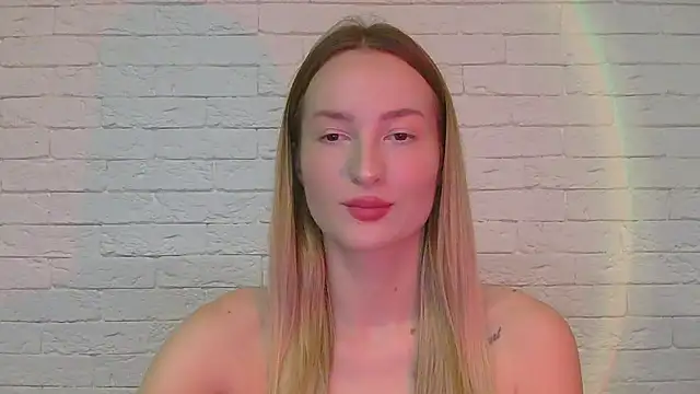 Snapshot of Alice_Sweet_01 chatting on 2, 12, 2025 Alice Sweet 01 online show from 2, 12, 2025