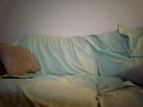 Snapshot of Feistysausage chatting on 11, 9, 2025 Feistysausage online show from 11, 9, 2025