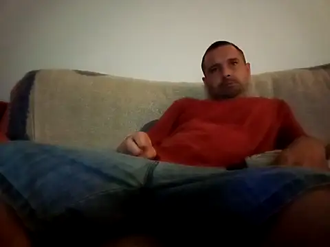 Snapshot of Feistysausage chatting on 16, 9, 2025 Feistysausage online show from 16, 9, 2025