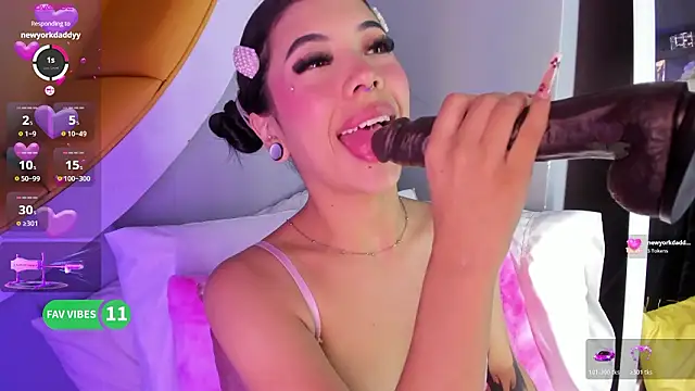 Brooke monroe online show from 29, 3, 2026