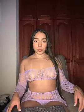 KaditaNavarro online show from 23, 9, 2025