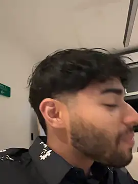 Snapshot of RaphaelDufort chatting on 2, 12, 2025 RaphaelDufort online show from 2, 12, 2025