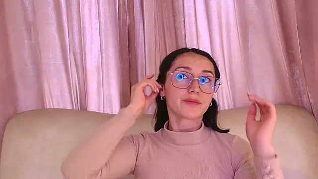 Ginevra esposito online show from 9, 4, 2026