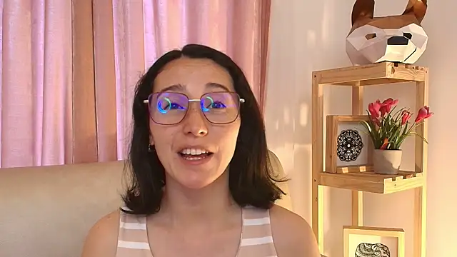 Snapshot of Ginevra_esposito chatting on 28, 4, 2026 Ginevra esposito online show from 28, 4, 2026