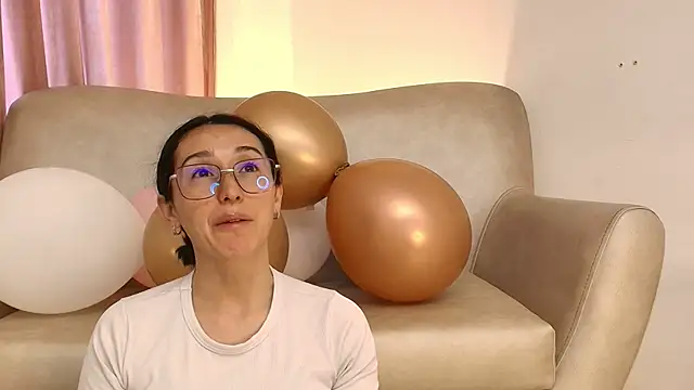 Snapshot of Ginevra_esposito chatting on 30, 4, 2026 Ginevra esposito online show from 30, 4, 2026
