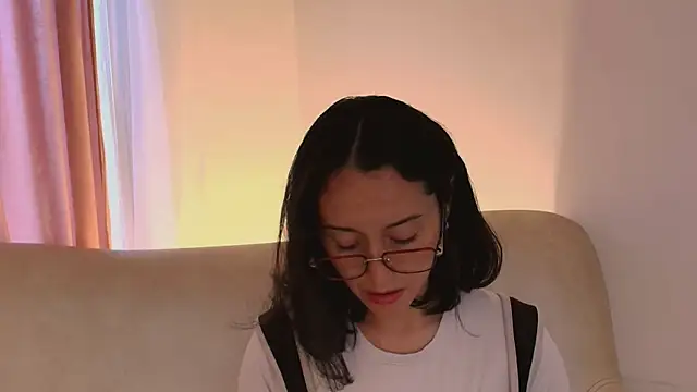 Snapshot of Ginevra_esposito chatting on 13, 5, 2026 Ginevra esposito online show from 13, 5, 2026