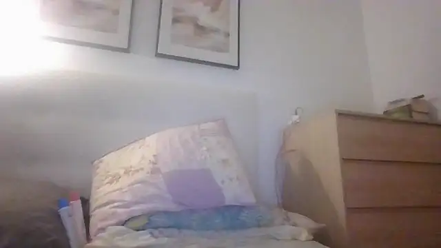 Emily de Carla online show from 5, 7, 2026