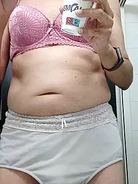 Emily de Carla online show from 15, 7, 2026