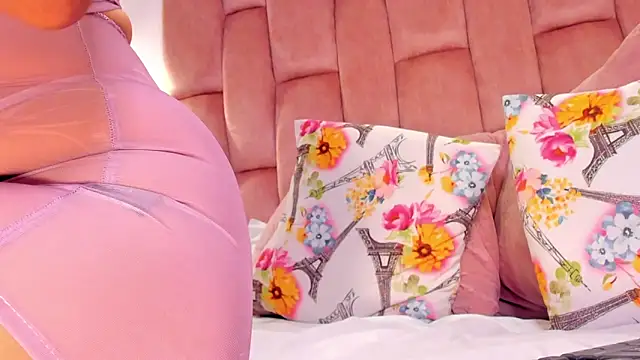 aishathornee online show from 11, 2, 2026