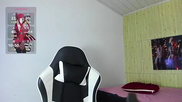 Raven Rouge  online show from 4, 12, 2025