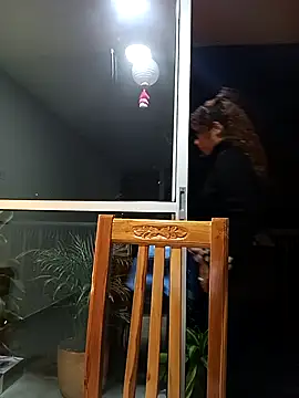 Snapshot of Vikyvoyeur chatting on 25, 10, 2025 Vikyvoyeur online show from 25, 10, 2025