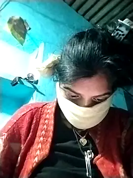 Snapshot of Hot-qwer chatting on 16, 12, 2025 Hot-qwer online show from 16, 12, 2025