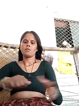 Hot-ilaiy online show from 23, 9, 2025