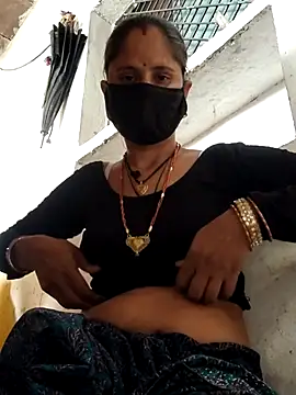 Hot-ilaiy online show from 4, 12, 2025