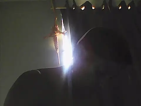 Snapshot of XaviGomez-87 chatting on 24, 9, 2025 XaviGomez-87 online show from 24, 9, 2025