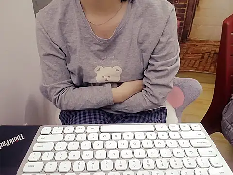 Snapshot of Lamoon_2k chatting on 30, 10, 2025 Lamoon 2k online show from 30, 10, 2025