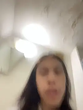 heytherepeoples717 online show from 22, 3, 2026