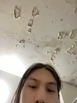 heytherepeoples717 online show from 11, 4, 2026