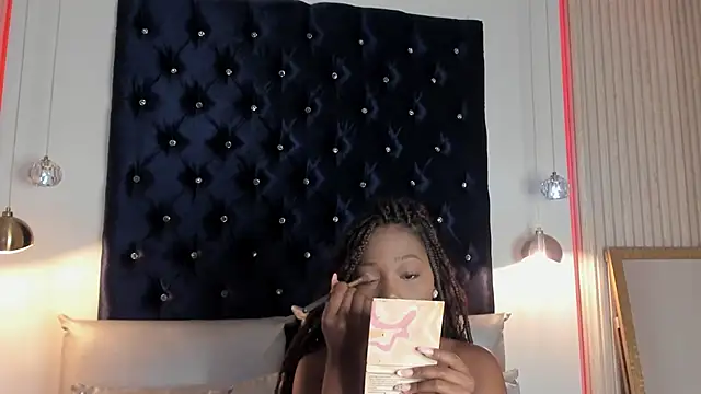 AbbieCyruz online show from 9, 10, 2025