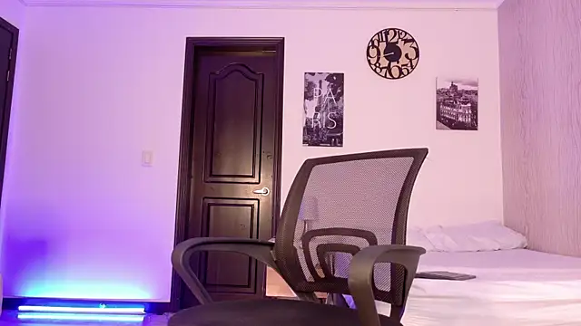 Snapshot of JothaFit chatting on 6, 10, 2025 JothaFit online show from 6, 10, 2025