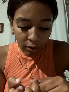 Crisschiavo online show from 18, 12, 2025