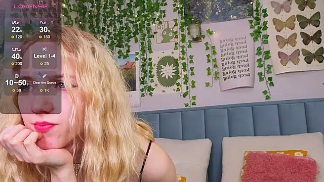 EmmaNovak online show from 5, 2, 2026