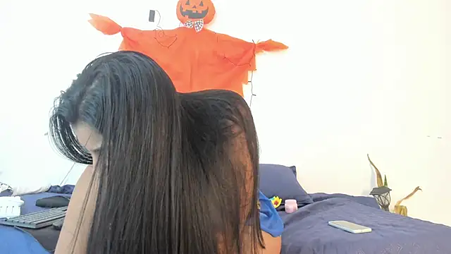  Miaa khalifa  online show from 28, 10, 2025