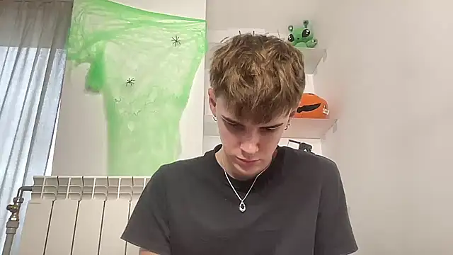 Milk Guy online show from 28, 10, 2025