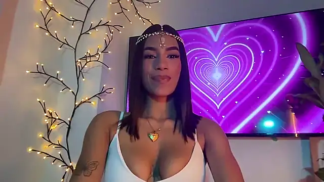 Snapshot of kitty_collins_ chatting on 24, 7, 2026 kitty collins online show from 24, 7, 2026