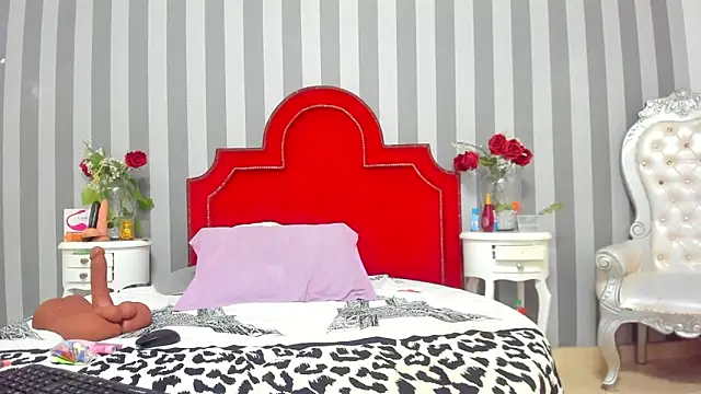 Salomee hernandez online show from 5, 12, 2025