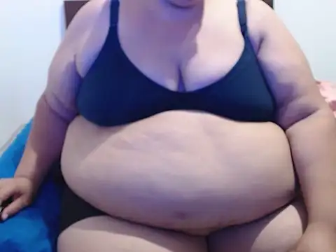 Snapshot of AleyDeluna chatting on 27, 9, 2025 AleyDeluna online show from 27, 9, 2025