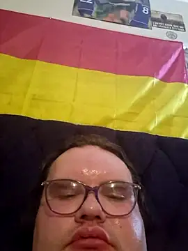 Fxckc4rl3yellis99 online show from 22, 6, 2026