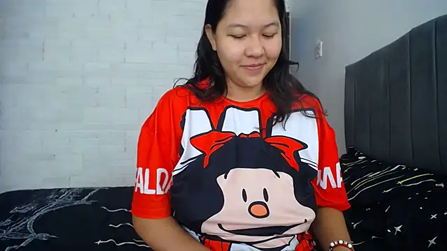 Snapshot of Naia_Stant chatting on 20, 9, 2025 Naia Stant online show from 20, 9, 2025