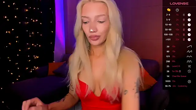 AnyaTaylor  online show from 1, 3, 2026