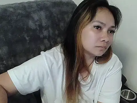 Snapshot of AsiannBella chatting on 9, 10, 2025 AsiannBella online show from 9, 10, 2025